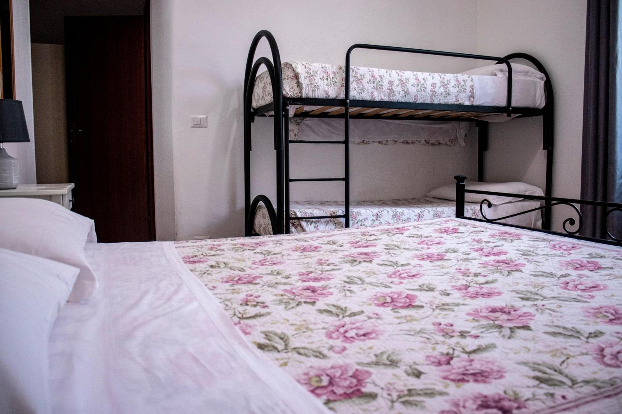 B&B Villa Susanna 치비타베키아 외부 사진